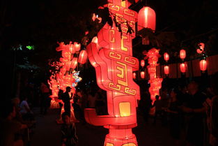 朝陽居民巧手制彩燈，低碳環保迎佳節